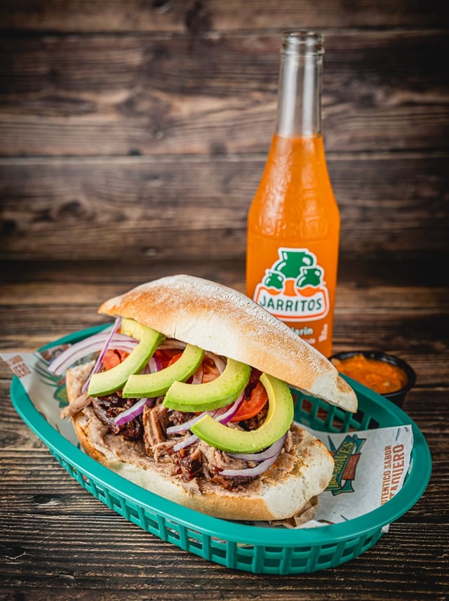 TORTA de Carnitas